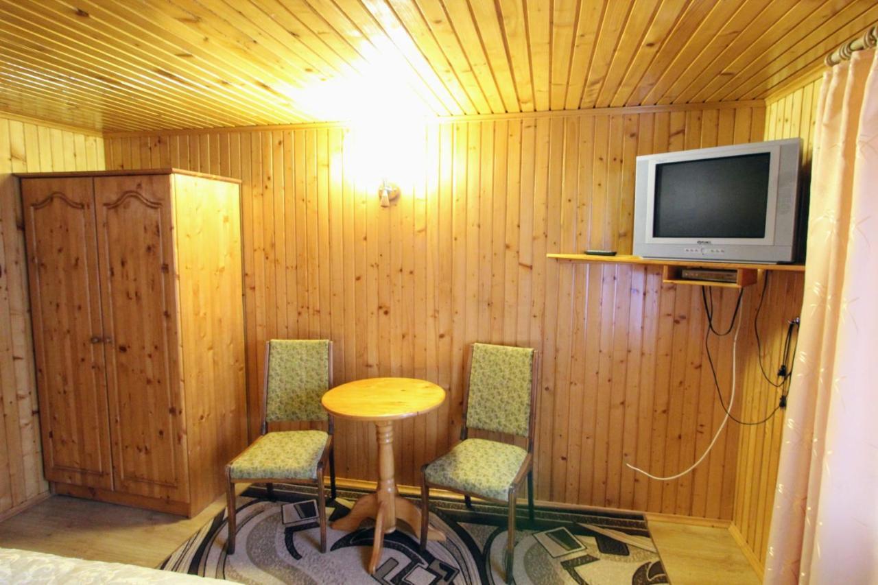 Карпатська Полонина Apartment Yaremche Bagian luar foto