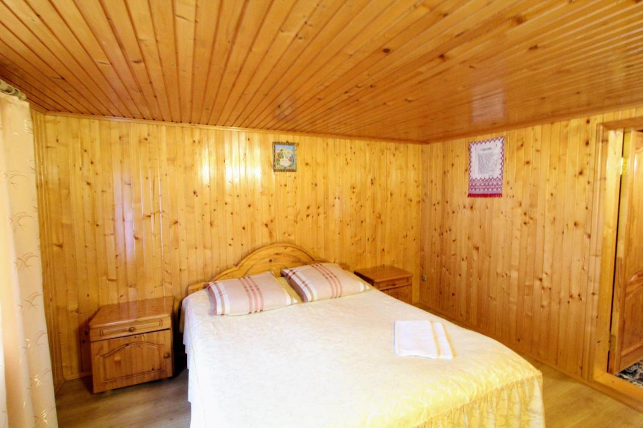 Карпатська Полонина Apartment Yaremche Bagian luar foto