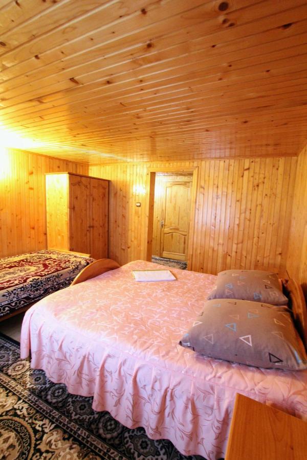 Карпатська Полонина Apartment Yaremche Bagian luar foto