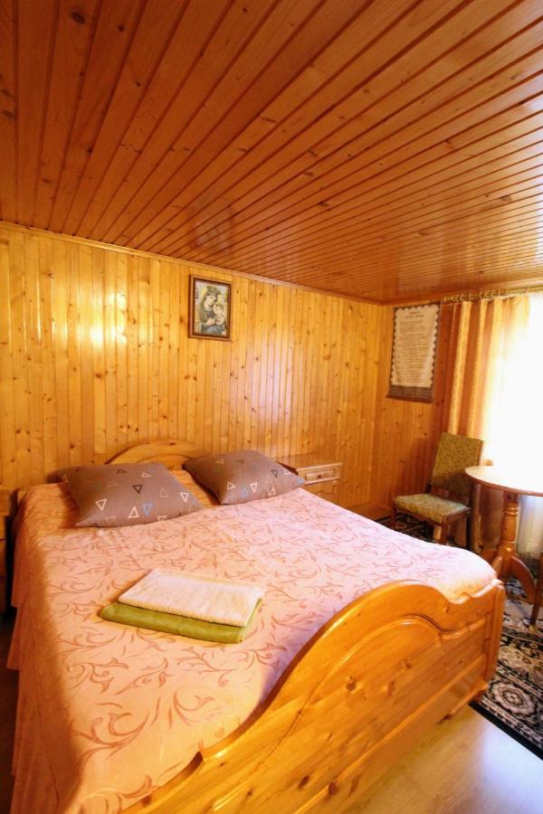 Карпатська Полонина Apartment Yaremche Bagian luar foto