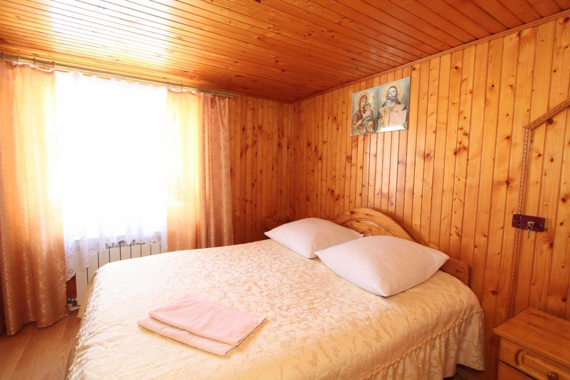 Карпатська Полонина Apartment Yaremche Bagian luar foto